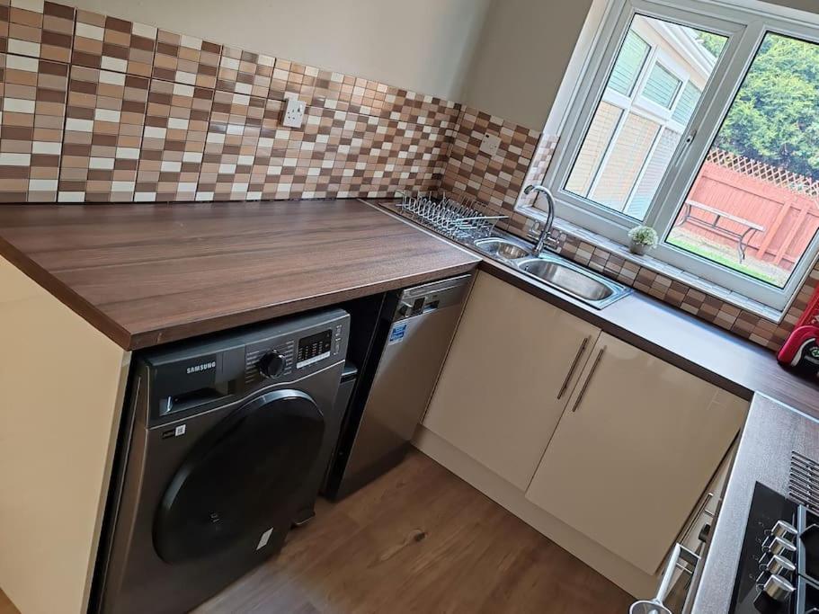 Modern Living In Hull Villa Kingston upon Hull Dış mekan fotoğraf